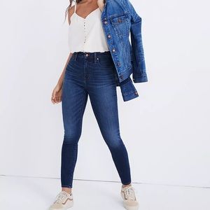 Madewell Curvy High-Rise Skinny Jeans in Danny Wash: 27 Curvy
